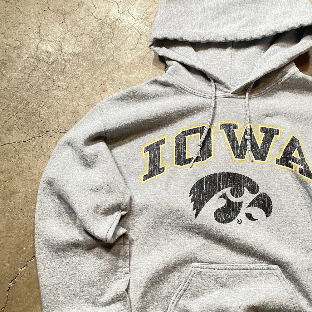 Vintage Iowa Hawkeyes Arch Logo Small Hoodie University - Picture 3 of 7
